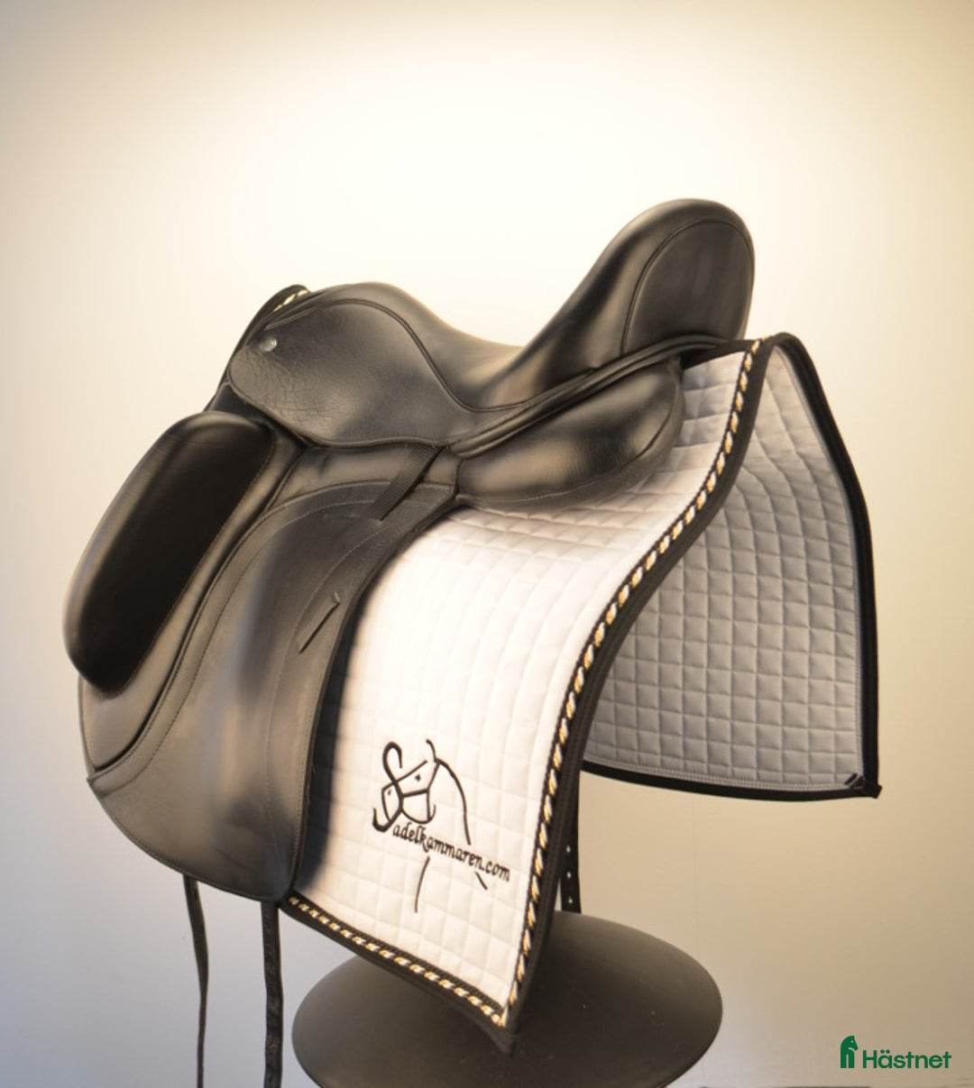 Sadlar hästutrustning till salu: Fantastisk dressyrsadel, Custom Omni  i Eslöv - Annons 3