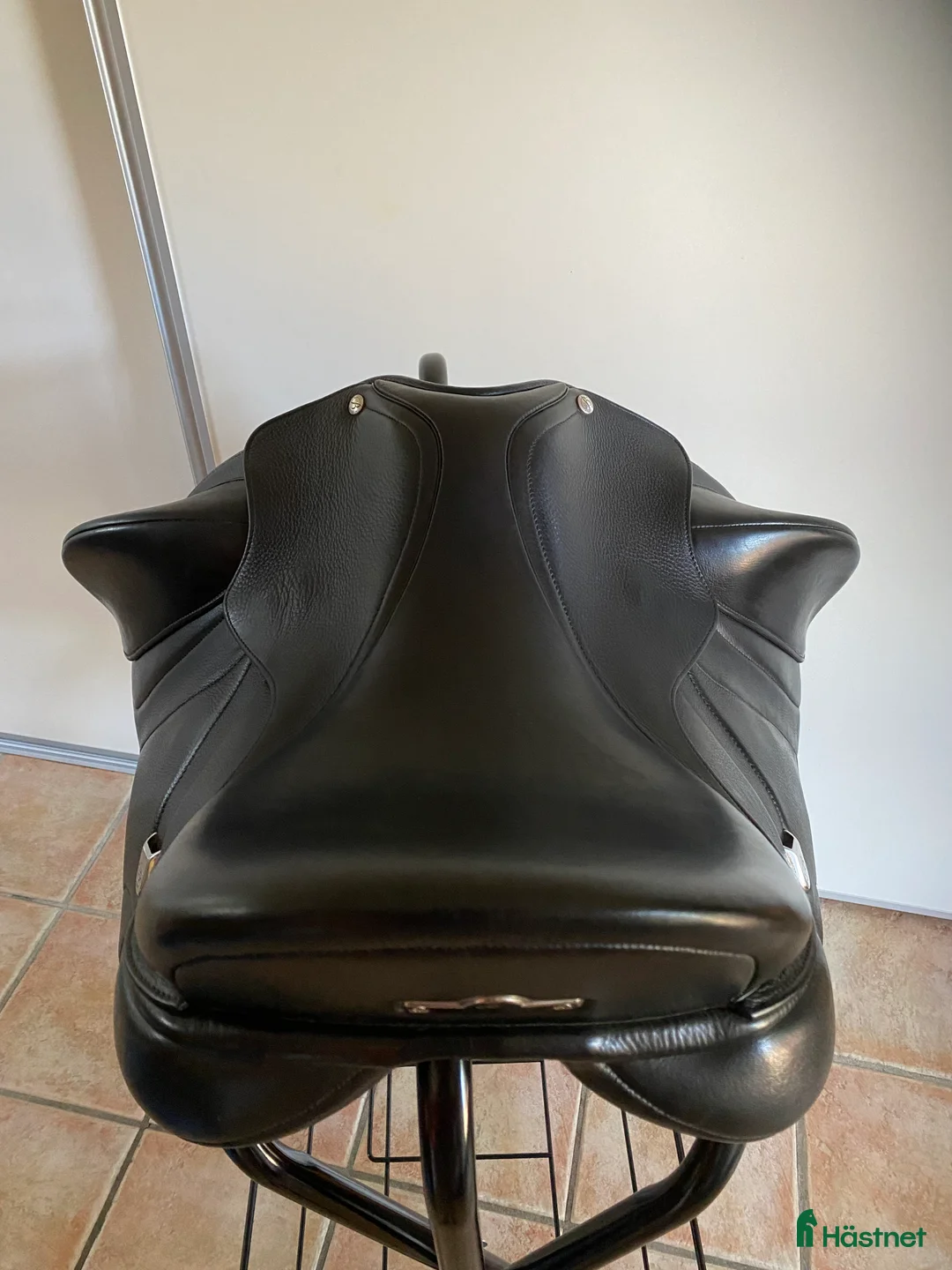 Sadlar hästutrustning till salu: Bates Innova Mono + i Uppsala - Annons 3