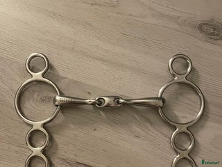 Bett hästutrustning till salu: pessoa bett i Skattkärr - Annons 4