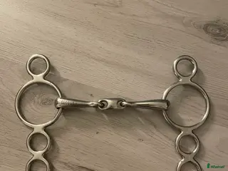 Bett hästutrustning till salu: pessoa bett i Skattkärr - Annons 3