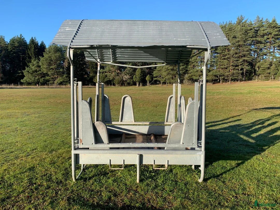 Stallinredning, stängsel & gård övrig utrustning till salu: Foderbord 12 platser i Rosersberg - Annons 2