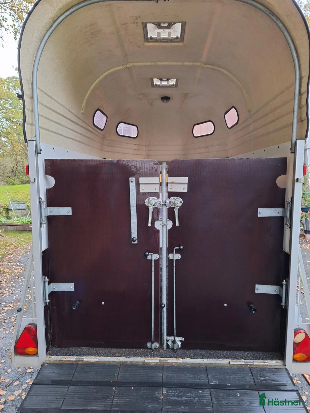 Hästtransporter  fordon & transport till salu: Boj Bravo transport  - Annons 5