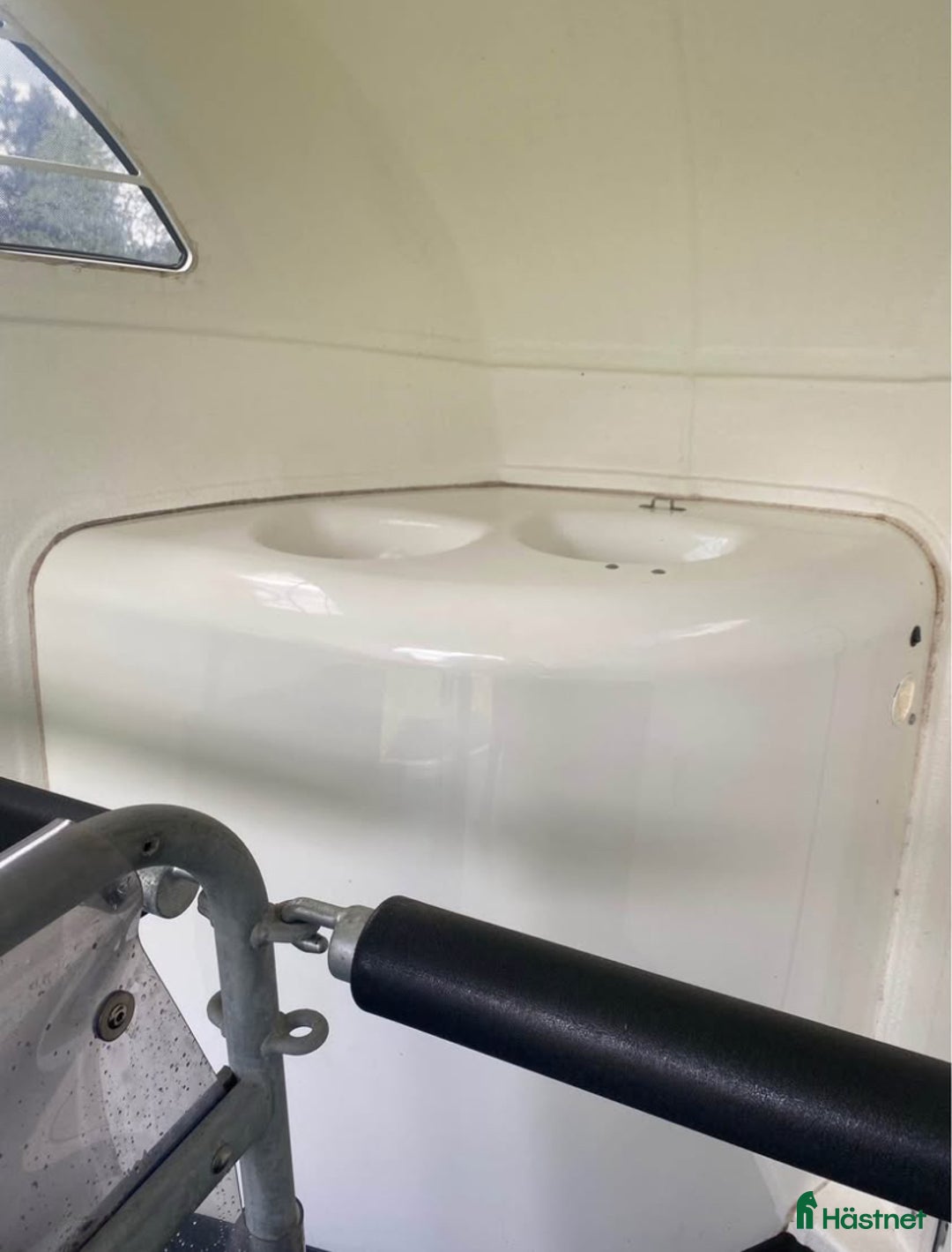 Hästtransporter  fordon & transport till salu: Snygg Böckmann Master i Nossebro - Annons 4