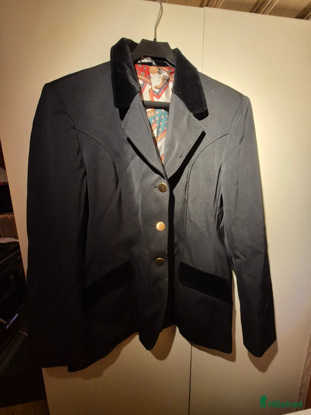 Ridbyxor ryttarutrustning till salu: Helskodda ridbyxor i Sunne - Annons 1