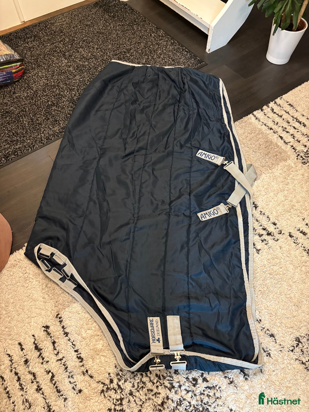 Täcken hästutrustning till salu: Täcken - Amigo, Trinity, Fairfield mm i Åby - Annons 3