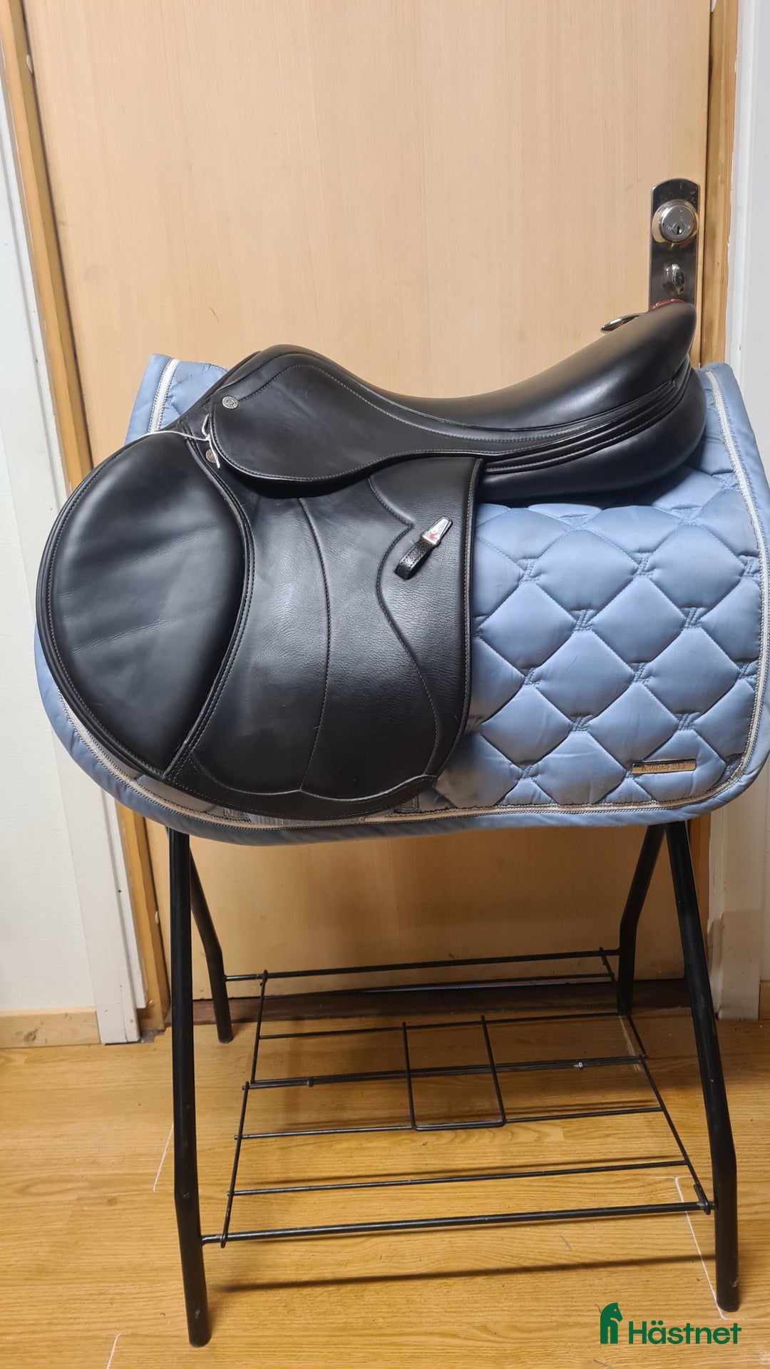 Sadlar hästutrustning till salu: Equipe Synergi i Hamneda - Annons 1