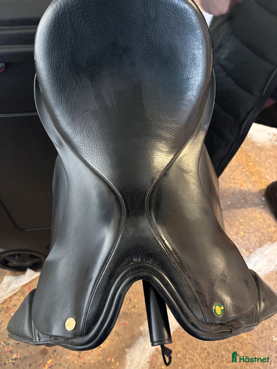 Sadlar hästutrustning till salu: Ainsley vanguard popular i Tibro - Annons 1