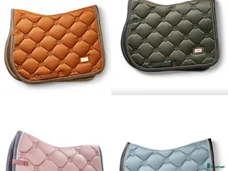 Schabrak & Vojlockar hästutrustning Jätte fina Es Schabrak - Annons 1