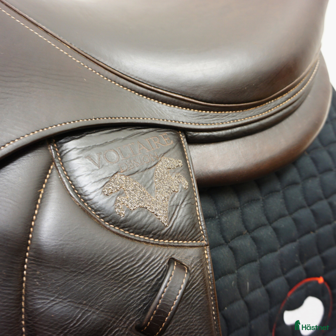 Sadlar hästutrustning till salu: Voltaire Stuttgart 17,5" i Upplands Väsby - Annons 5