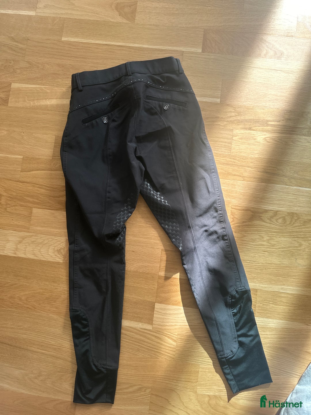 Ridbyxor ryttarutrustning till salu: Ridbyxor i Ludvika - Annons 3