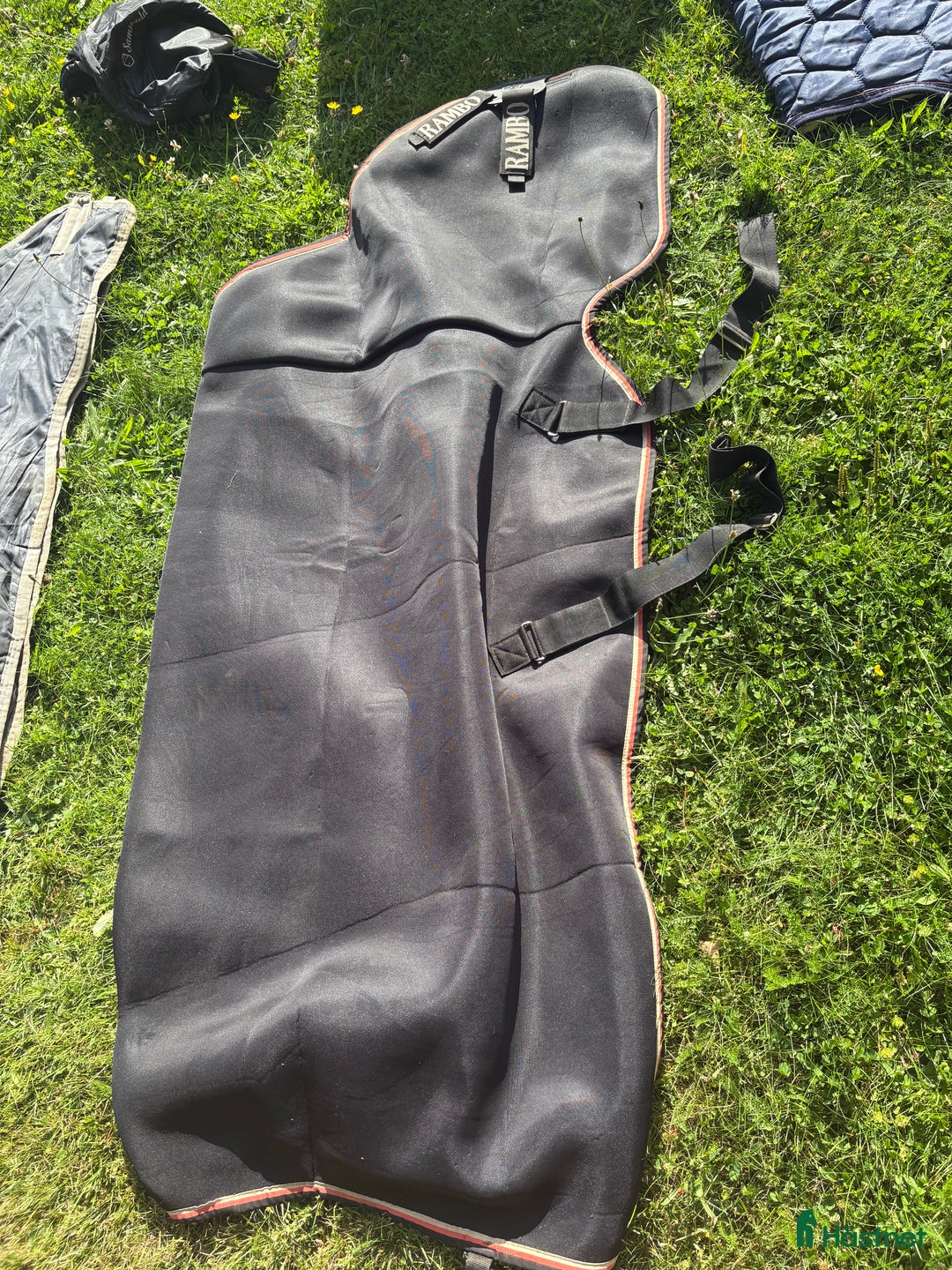 Täcken hästutrustning till salu: SVETTÄCKE RAMBO AIRMAX COOLER i Jönköping - Annons 2