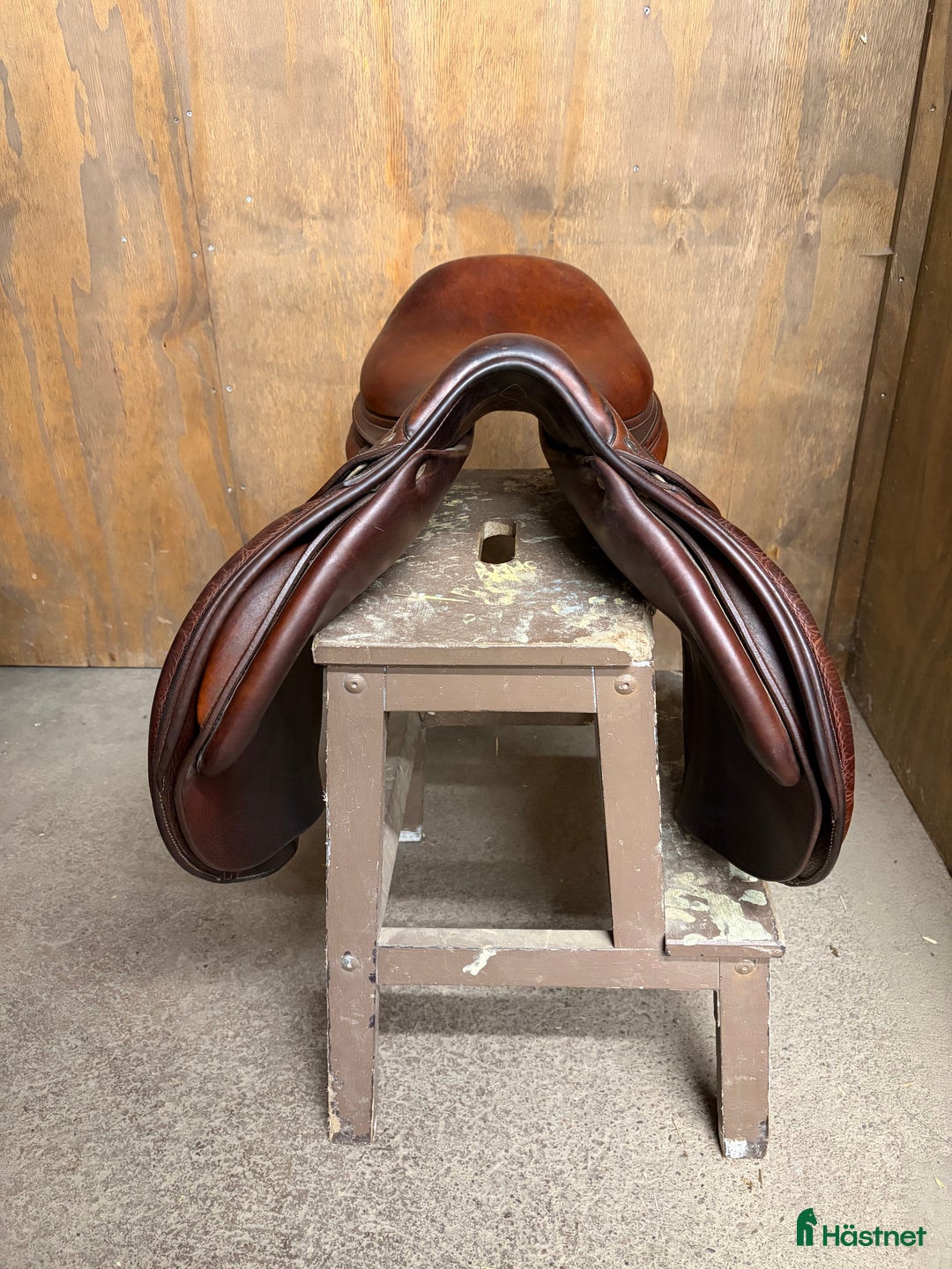 Sadlar hästutrustning till salu: Antares Comfort loggo i Täby - Annons 3