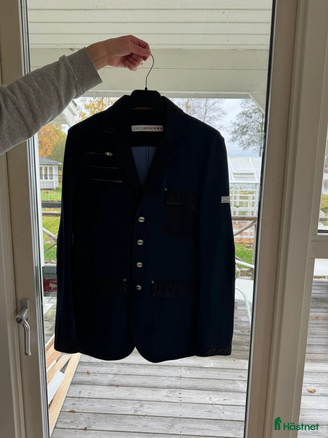 Jackor & Kavajer ryttarutrustning till salu: Animo kavaj i Vetlanda - Annons 2