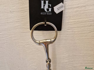 Bett hästutrustning till salu: Nytt, oanvänt bett i Molkom - Annons 1