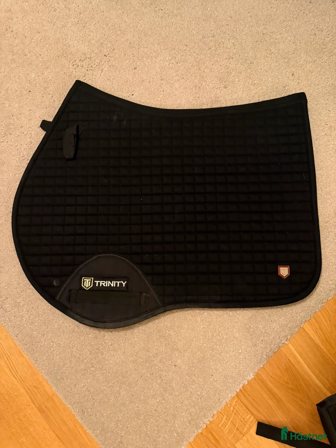 Schabrak & Vojlockar hästutrustning till salu: Trinity schabrak i Nacka - Annons 1