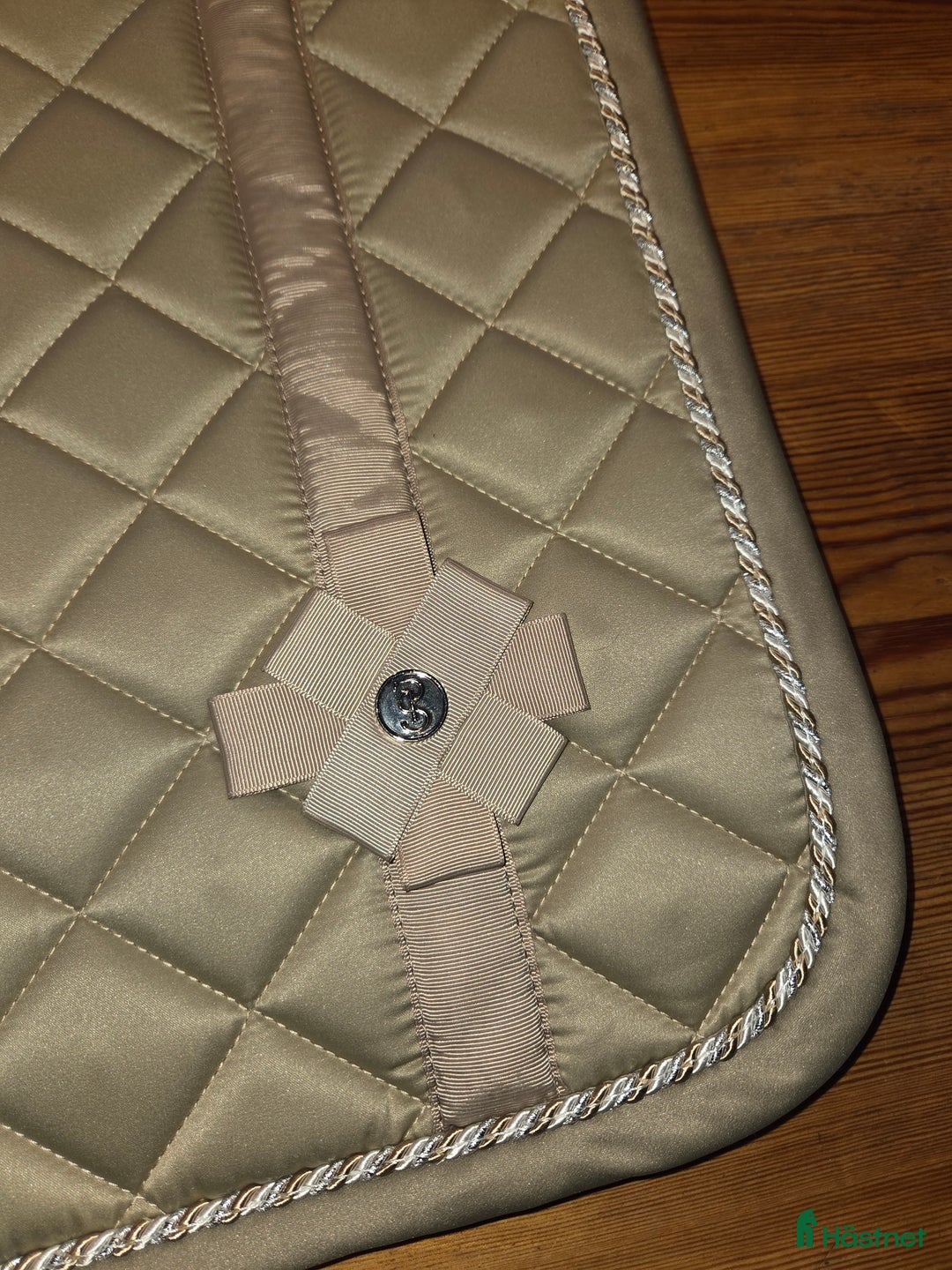 Schabrak & Vojlockar hästutrustning till salu: Ps hopp schabrak  i Rånäs - Annons 3