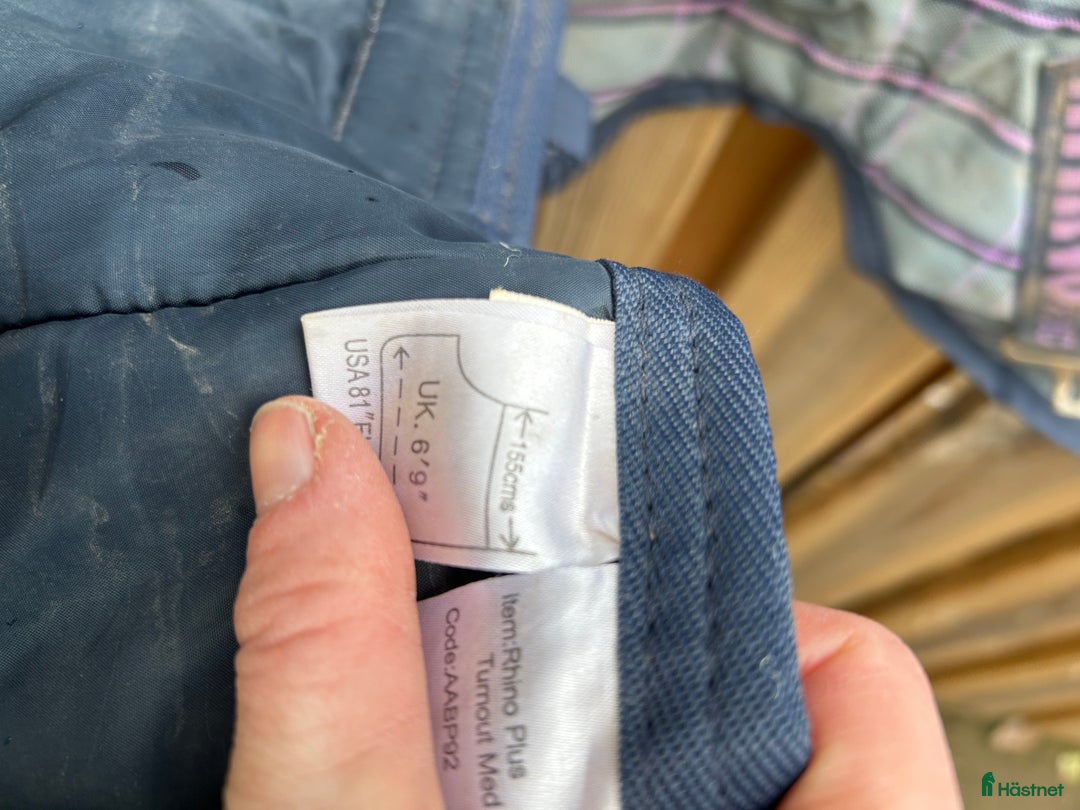 Täcken hästutrustning till salu: Horsewear Rhino 155cm i Östhammar - Annons 4