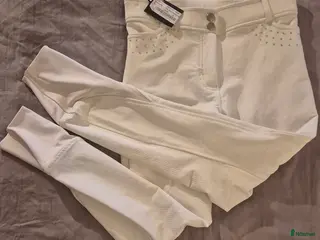 Ridbyxor ryttarutrustning till salu: Ett par oanvända vit ridbyxor! i Boden - Annons 7