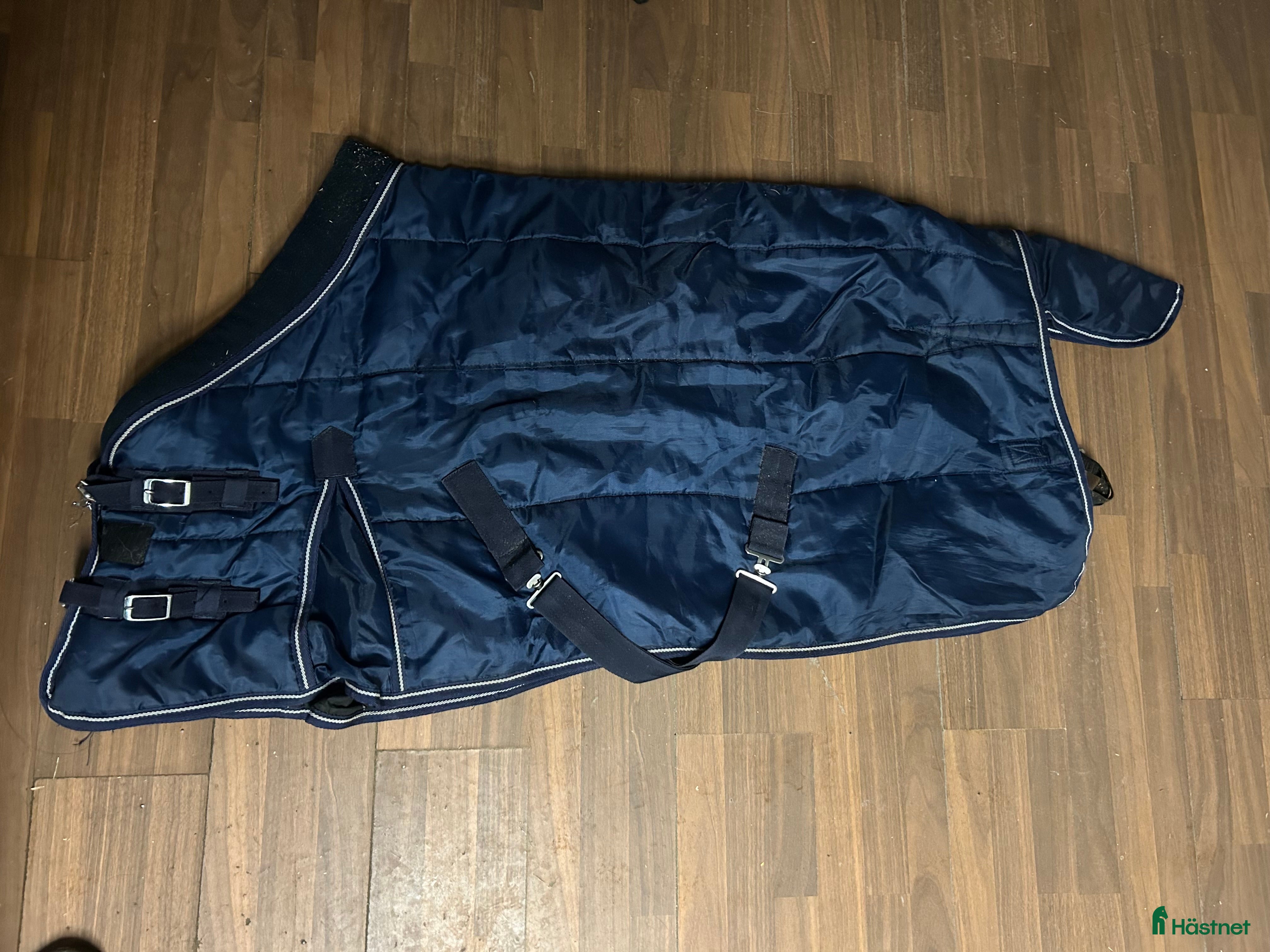 Täcken hästutrustning Innetäcke stalltäcke - Annons 21