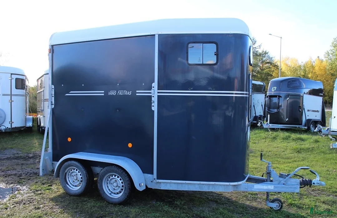 Hästtransporter  fordon & transport till salu: Fautras JMS- Lasta enkelt utan tung lyft - Annons 7