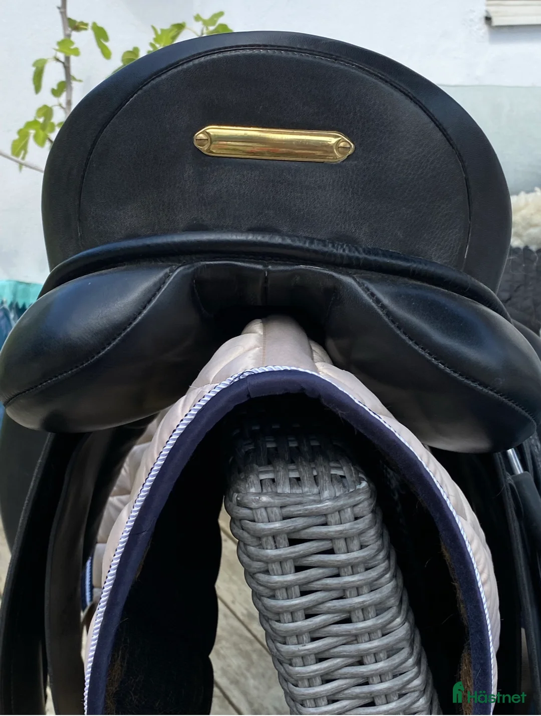 Sadlar hästutrustning till salu: Mycket skön dressyrsadel i Sjöbo - Annons 2