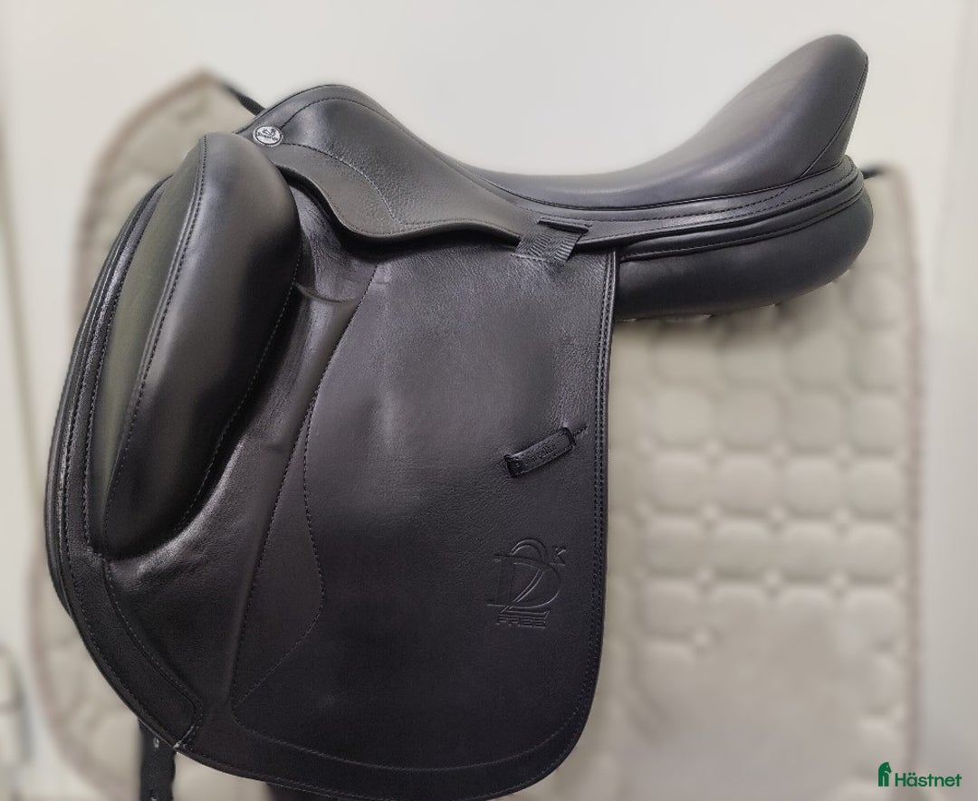Sadlar hästutrustning till salu: Presige X-D2 D Free i Märsta - Annons 1