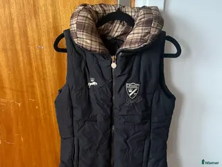 Övrigt Ridkläder ryttarutrustning till salu: Spooks väst i Lidingö - Annons 4