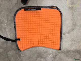 Schabrak & Vojlockar hästutrustning Orange eskadron dressyr schabrak - Annons 6