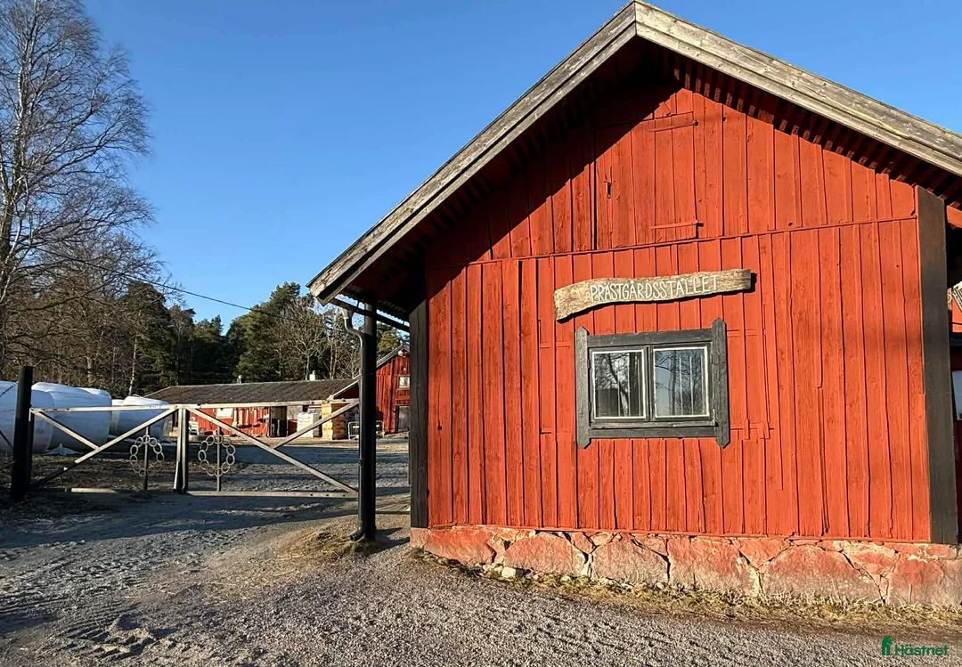  stallplats finnes: Ledig utebox i Täby Kyrkby i Täby - Annons 1
