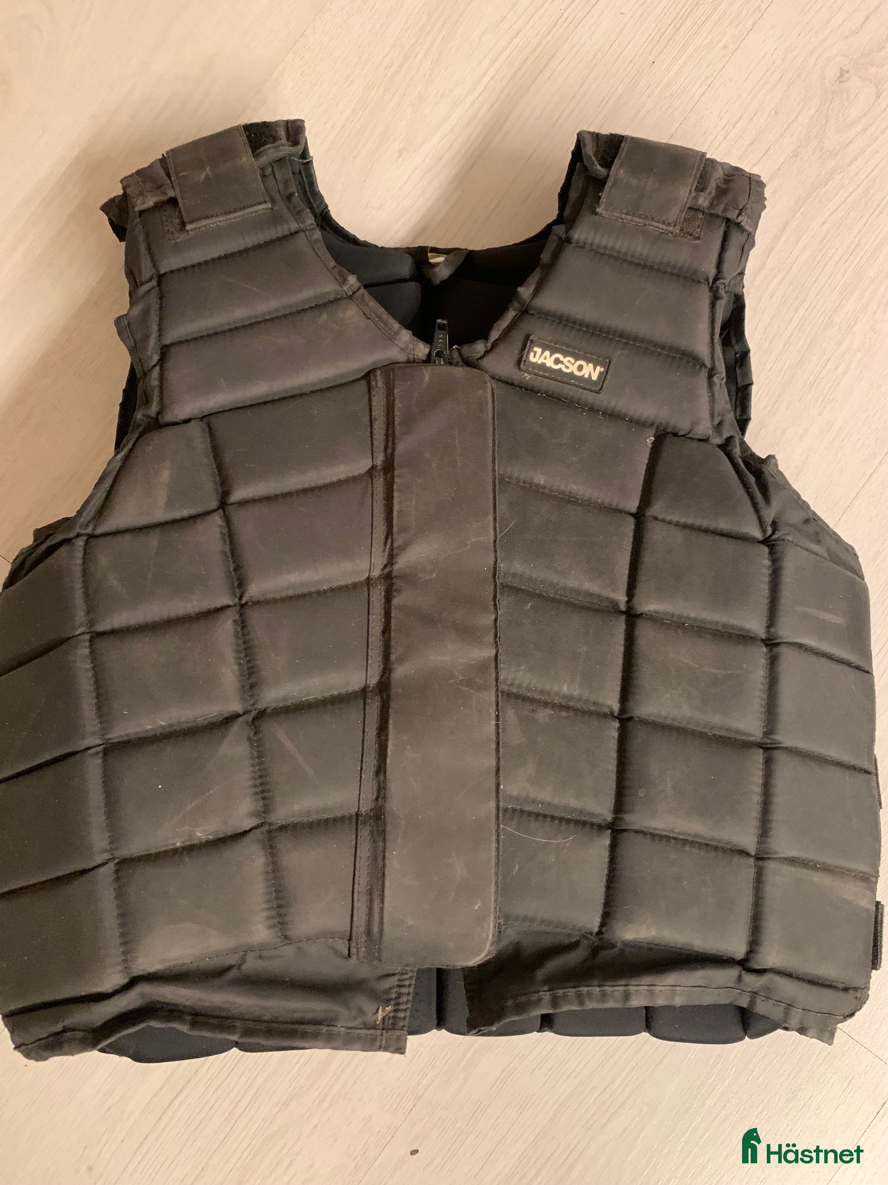 Säkerhetsvästar ryttarutrustning till salu: Jacson säkerhetsväst barn i Uppsala - Annons 9