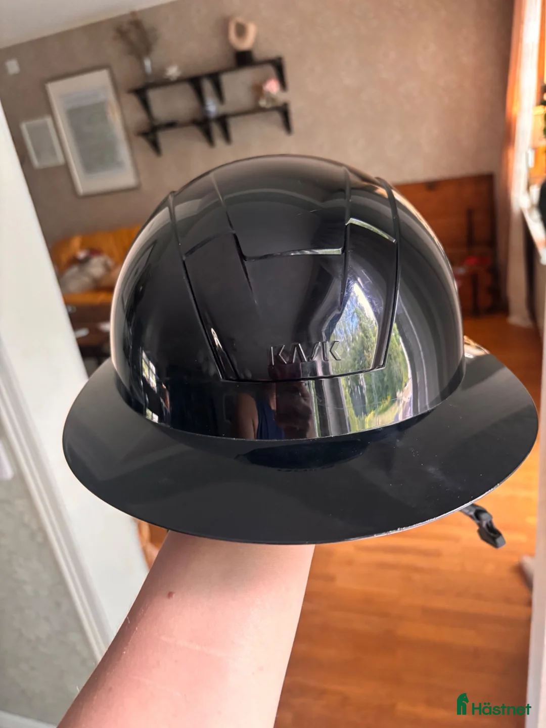 Hjälmar ryttarutrustning till salu: Fin KASK-hjälm stl 57-59 i Sandviken - Annons 1