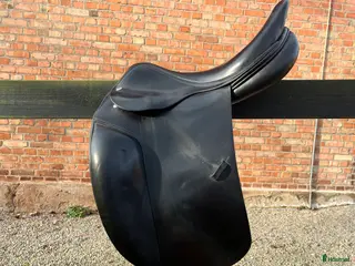 Sadlar hästutrustning Amerigo Alto - Annons 1