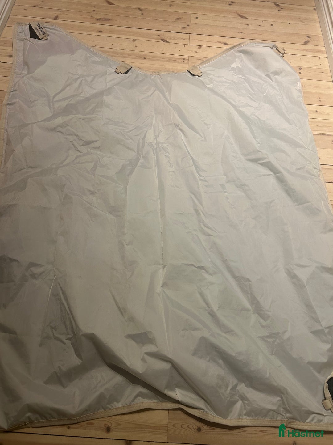 Täcken hästutrustning till salu: Horseware waterproof fly rug liner i Svartsjö - Annons 2