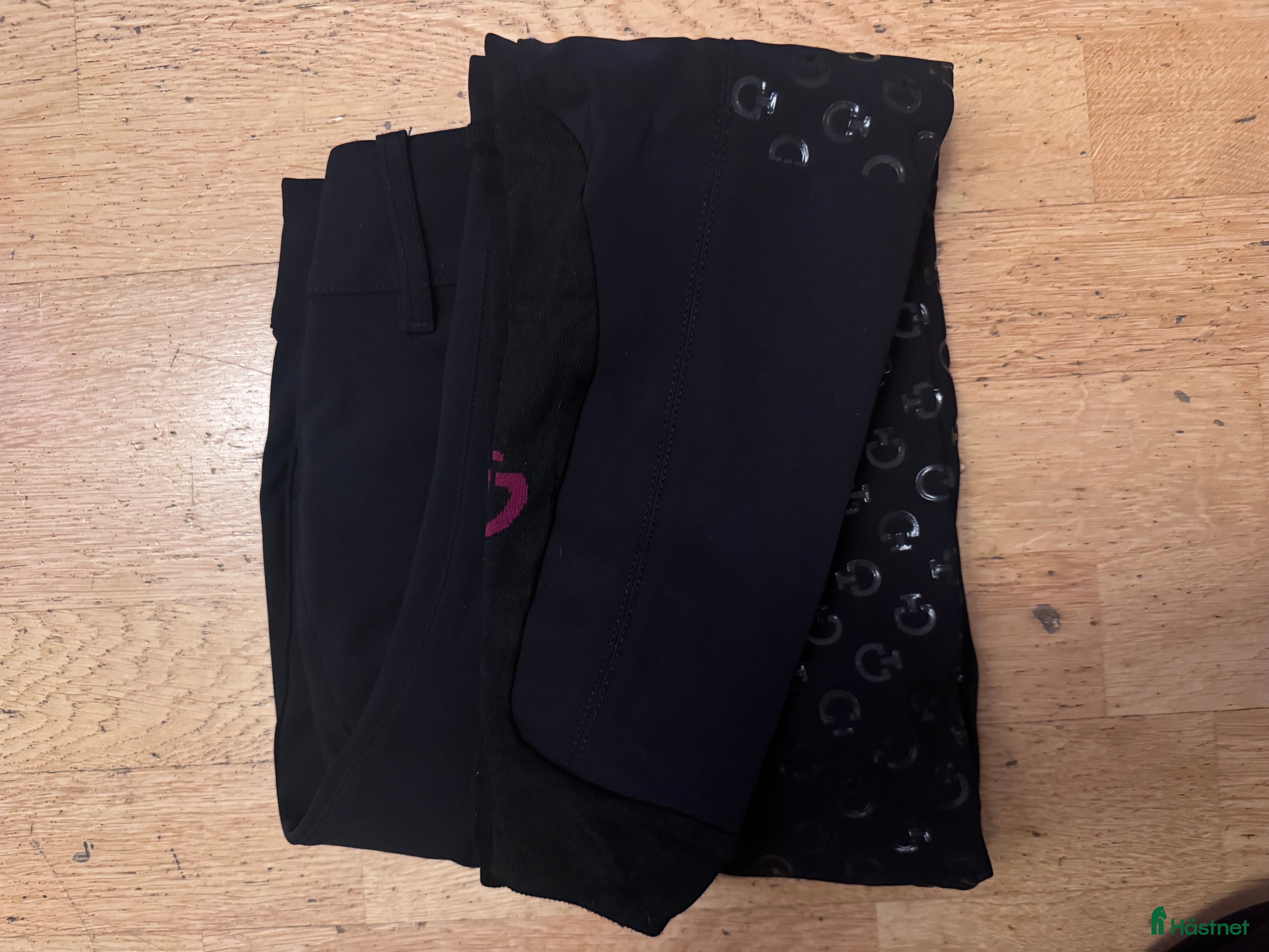 Ridbyxor ryttarutrustning till salu: Cavalleria Toscana ridbyxor i Stockholm - Annons 21