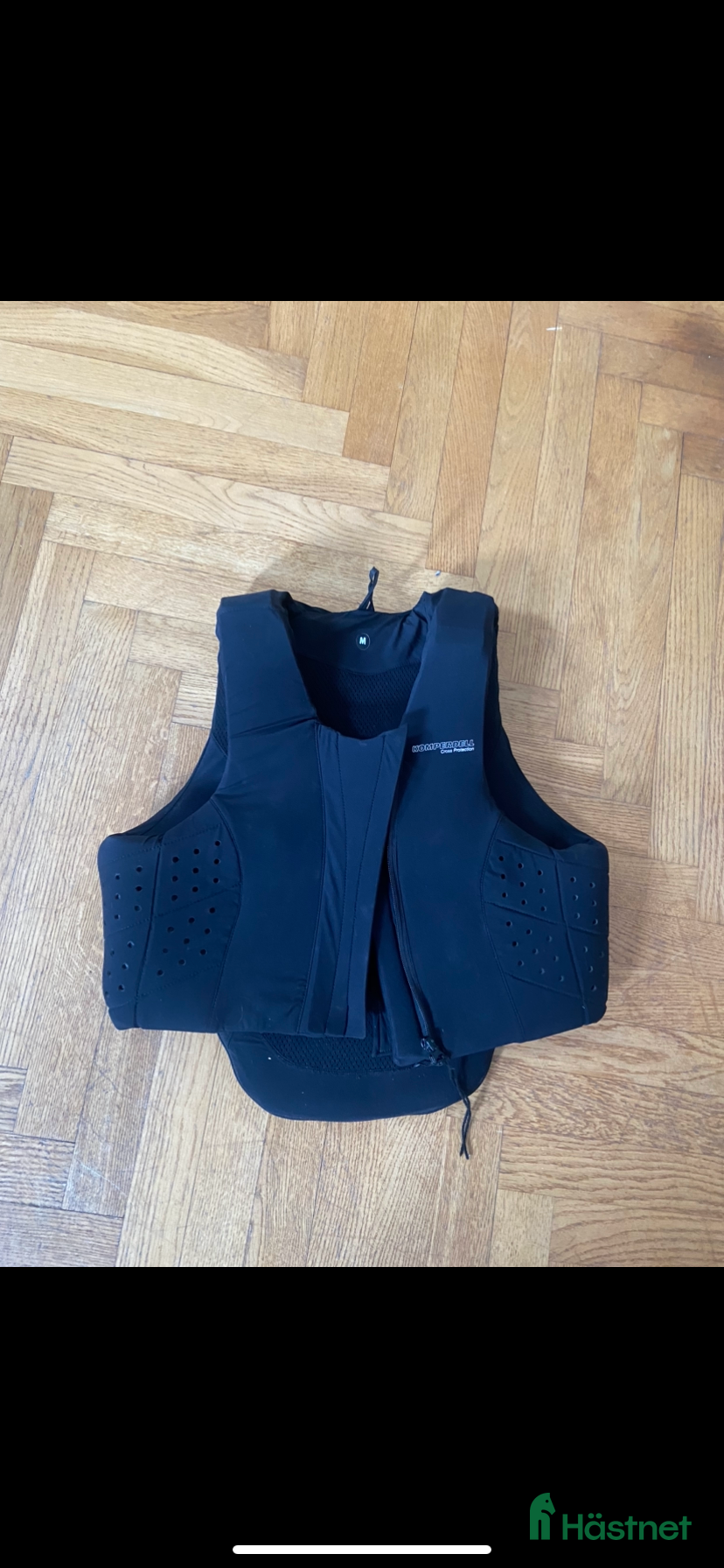 Säkerhetsvästar ryttarutrustning till salu: Komperdell väst  - Annons 1