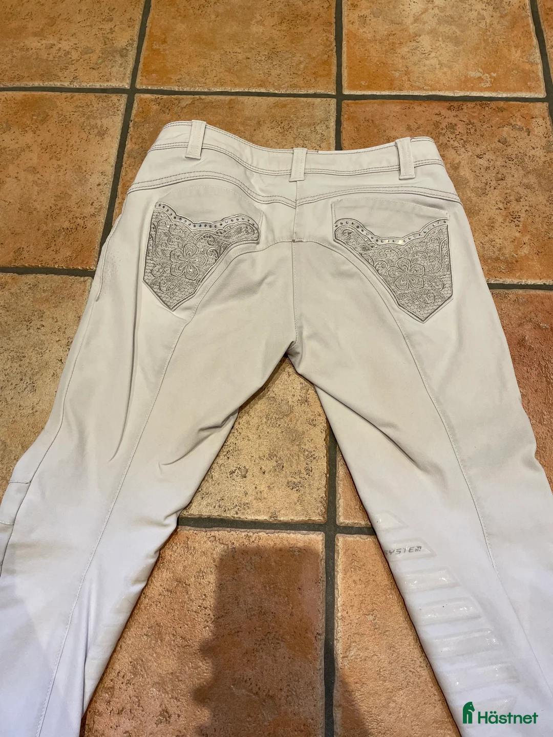 Ridbyxor ryttarutrustning till salu: Animo ridbyxor  i Asarum - Annons 2