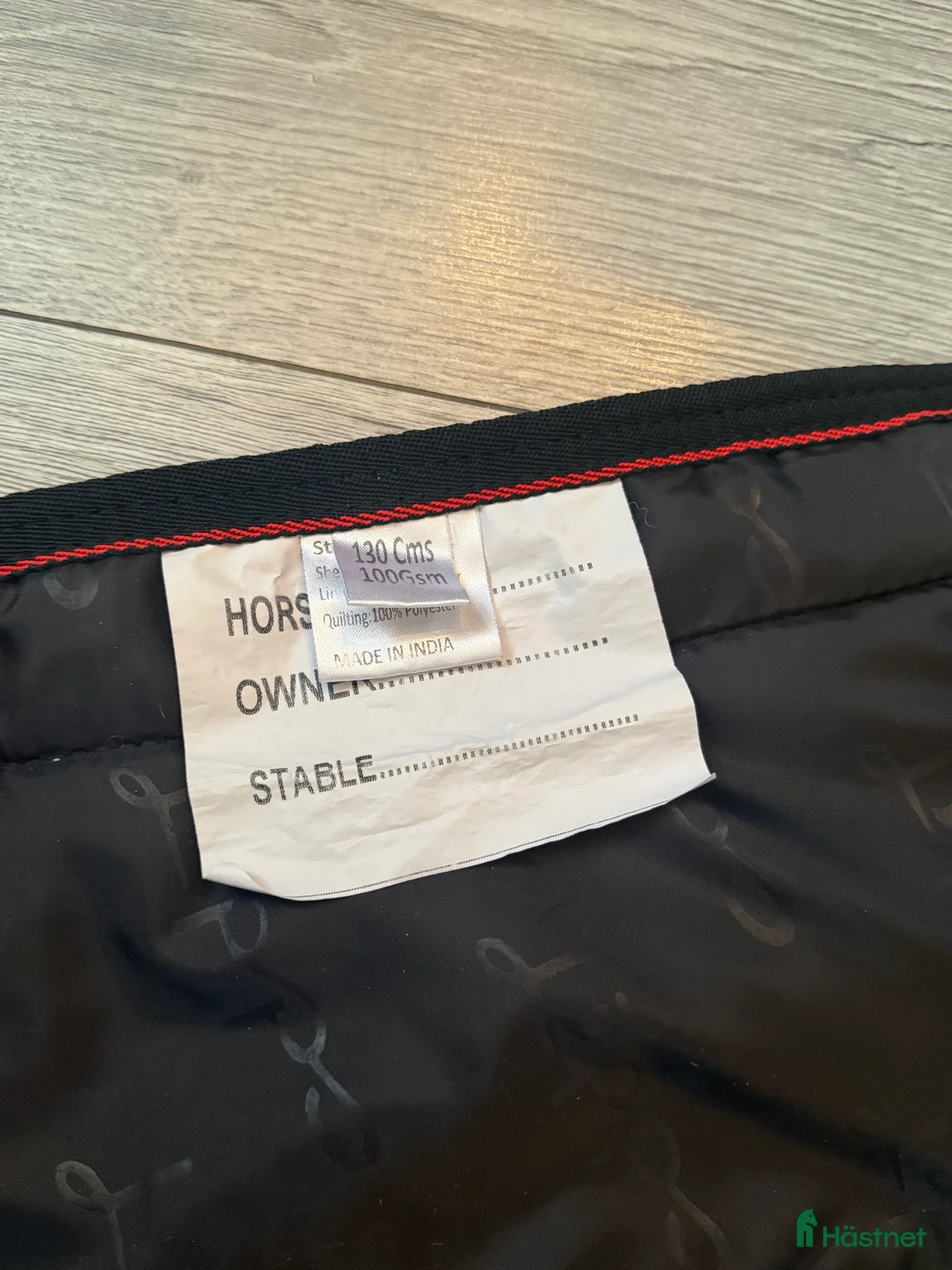 Täcken hästutrustning till salu: Lippo Supreme stalltäcke 100 g  - Annons 6