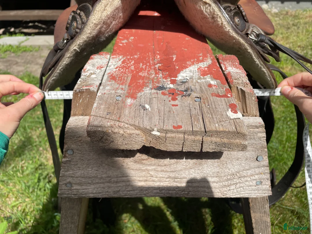 Sadlar hästutrustning till salu: Äldre Westernsadel  - Annons 8