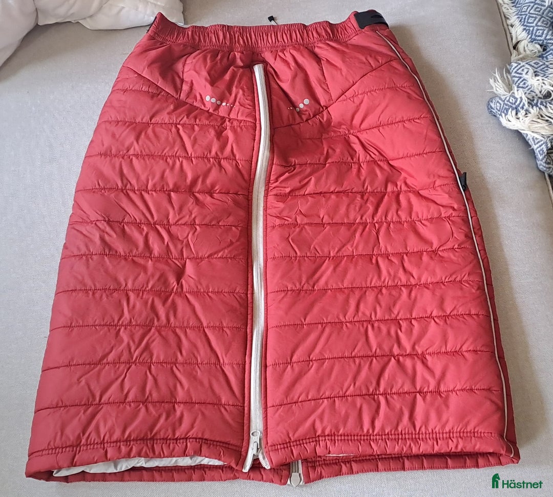 Övrigt Ridkläder ryttarutrustning till salu: Uhip ridkjol stl 38 i Lund - Annons 3