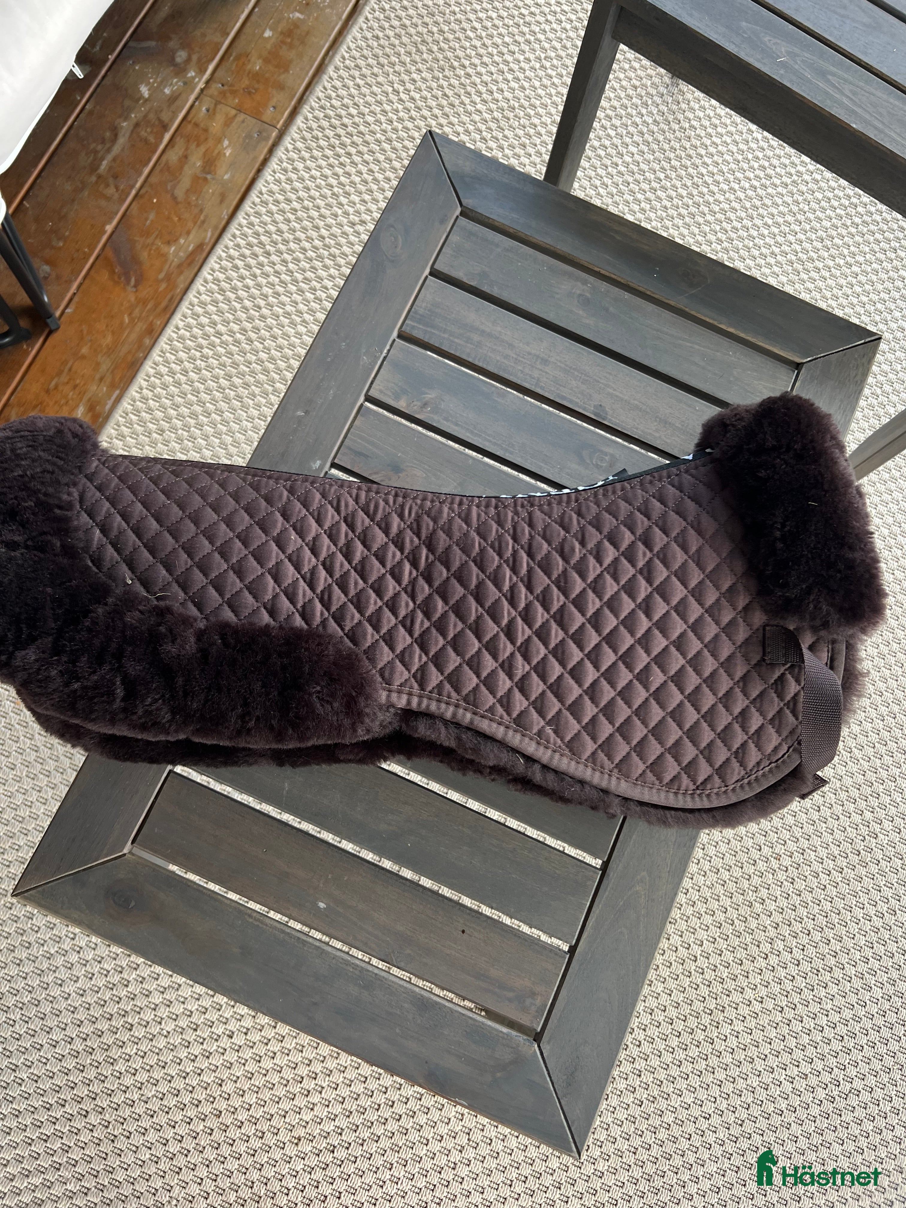 Schabrak & Vojlockar hästutrustning till salu: Fårskinnspadd i Kramfors - Annons 22