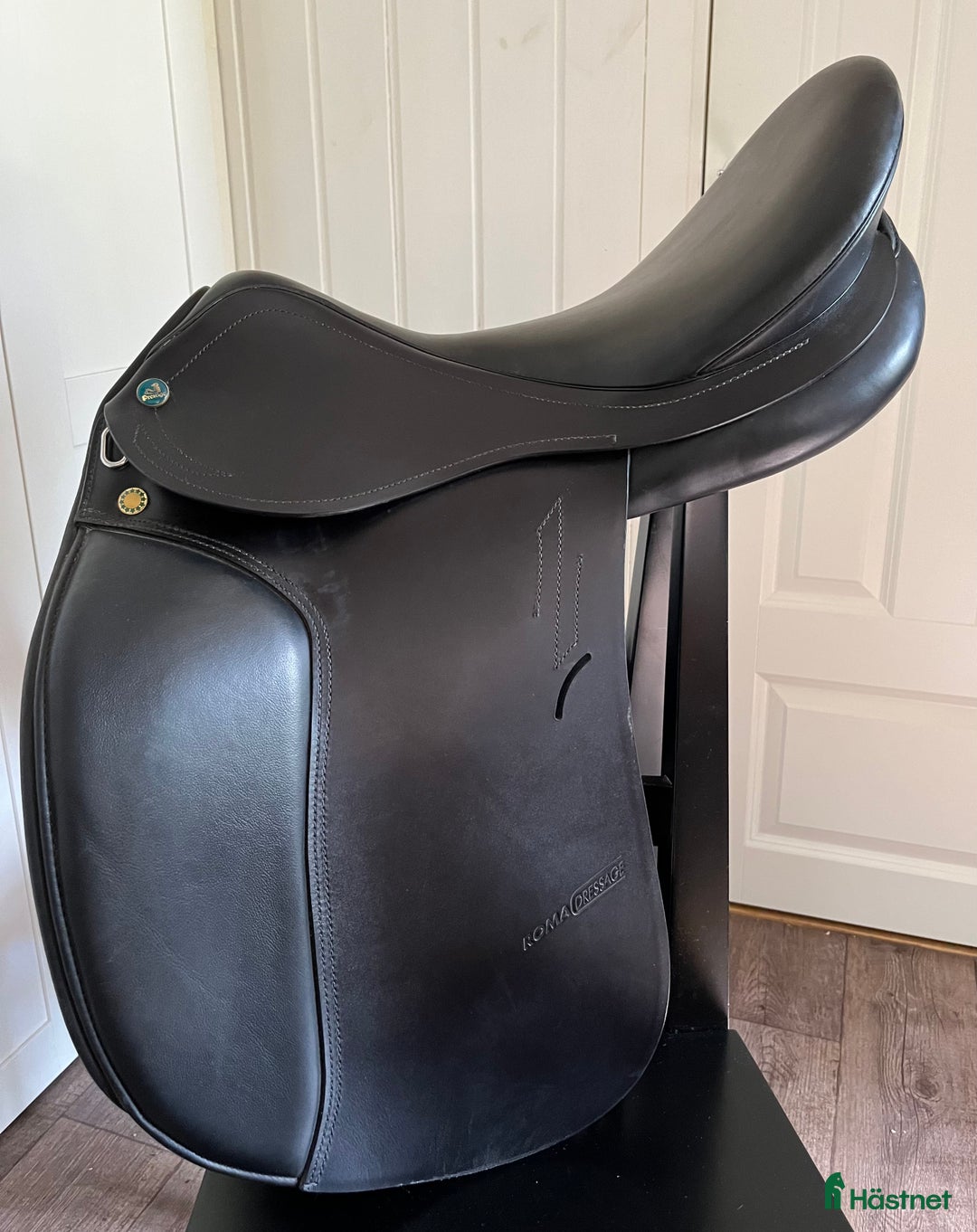 Sadlar hästutrustning till salu: Dressyrsadel Prestige Roma i Kungsgården - Annons 1