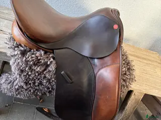 Sadlar hästutrustning Dressyrsadel Diamant Spring Tree Flexibel points - Annons 8