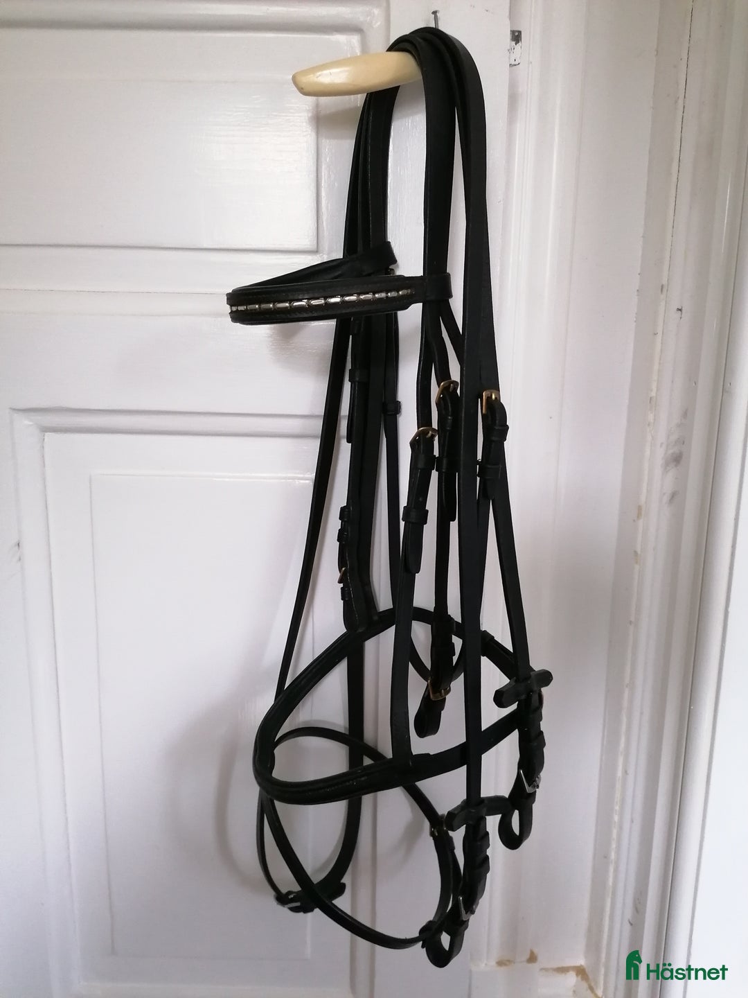 Träns hästutrustning till salu: Aachenträns + tyglar i Västra Frölunda - Annons 1