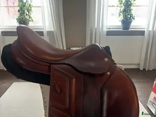 Sadlar hästutrustning HOPPSADEL - Annons 9