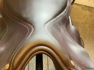 Sadlar hästutrustning till salu: Hoppsadel i Veberöd - Annons 15