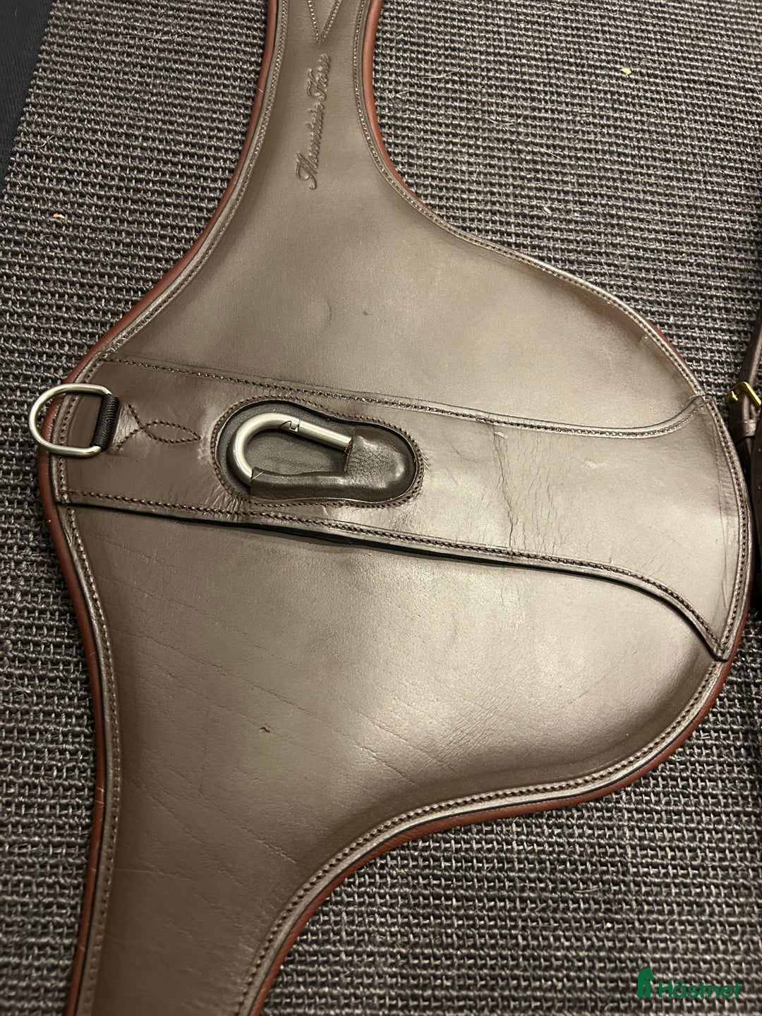 Sadeltillbehör hästutrustning till salu: Magplatta, st 120cm i Göteborg - Annons 2