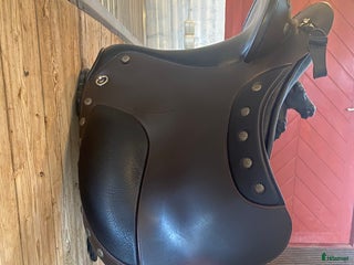 Sadlar hästutrustning till salu: Deuber & Partner El Campo Sadel - nyskick i Ystad - Annons 19