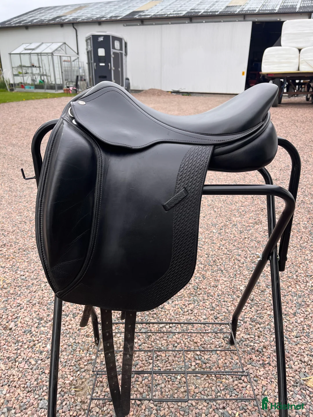 Sadlar hästutrustning till salu: Superfin Ergo x2 dressyrsadel  - Annons 2