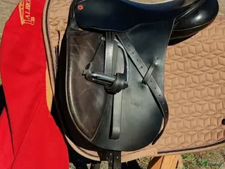 Sadlar hästutrustning Albion Classic Comfort 17" - Annons 9