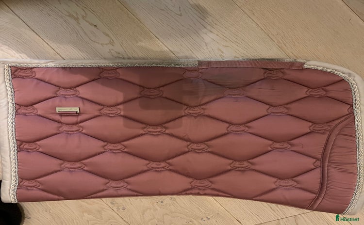 Schabrak & Vojlockar hästutrustning till salu i Sollentuna - Annons 17